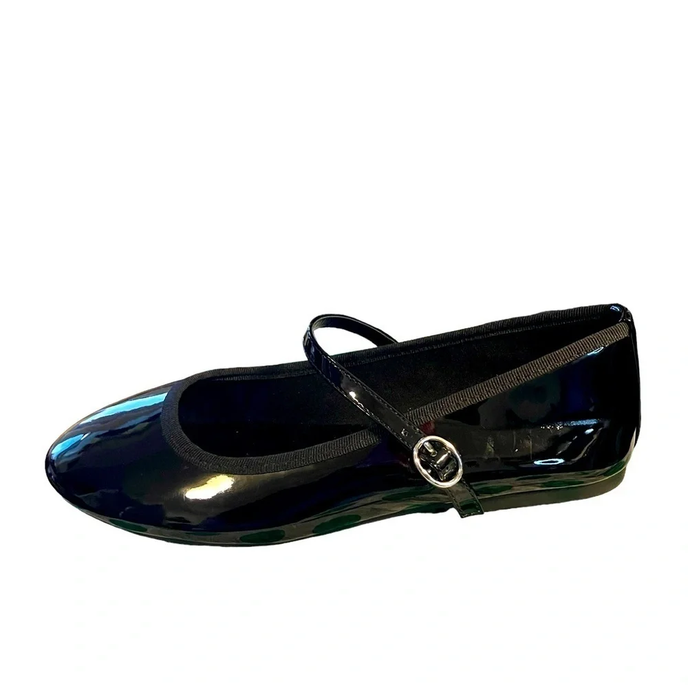 Soda Glossy Buckle Mary Jane Flats Size 9 NWT - Picture 3 of 8